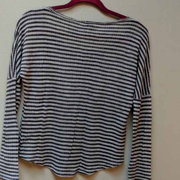 Splendid Thin sweater/shirt - Picture 5 of 8